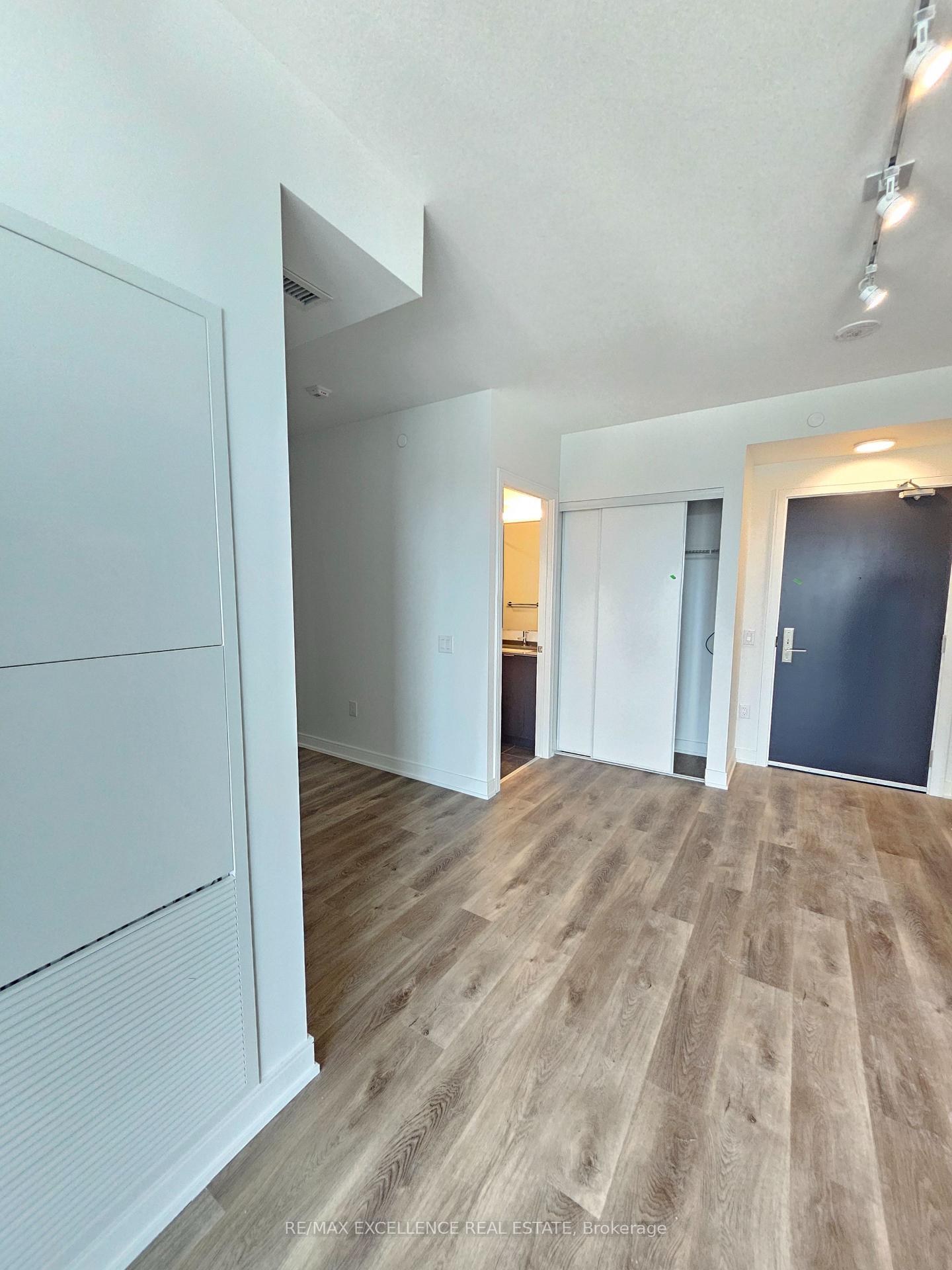 Photo 8 of Unit 907, 3009 Novar Road, Mississauga, Cooksville — HOMEH