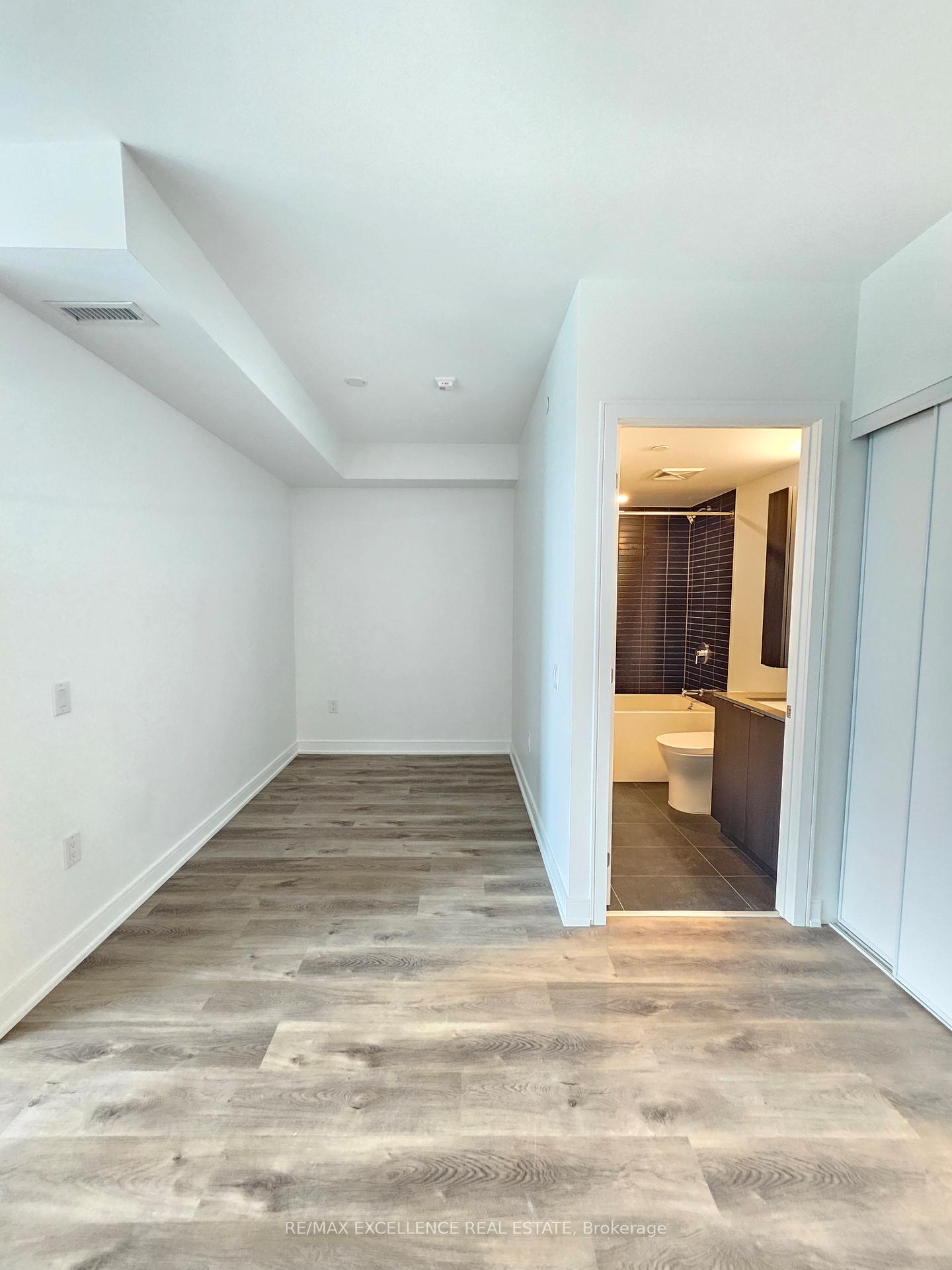 Photo 11 of Unit 907, 3009 Novar Road, Mississauga, Cooksville — HOMEH