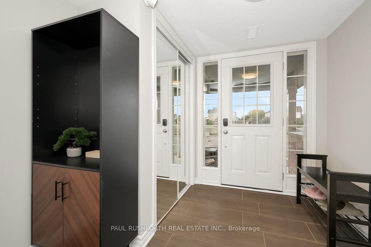 Photo 3 of 375 Sweetfern Crescent, Ottawa, Avalon West — HOMEH