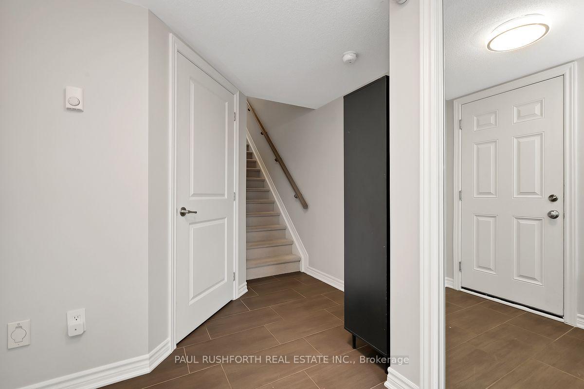 Photo 4 of 375 Sweetfern Crescent, Ottawa, Avalon West — HOMEH