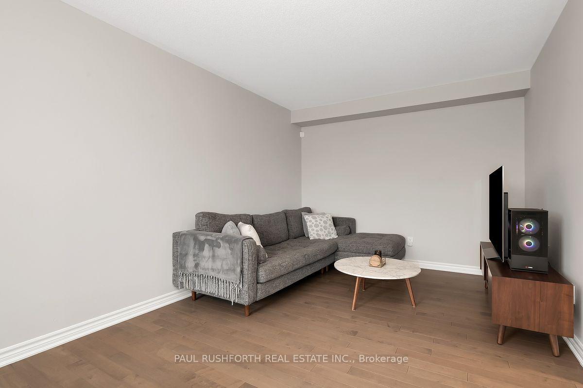 Photo 5 of 375 Sweetfern Crescent, Ottawa, Avalon West — HOMEH