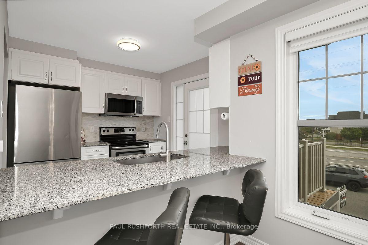 Photo 11 of 375 Sweetfern Crescent, Ottawa, Avalon West — HOMEH