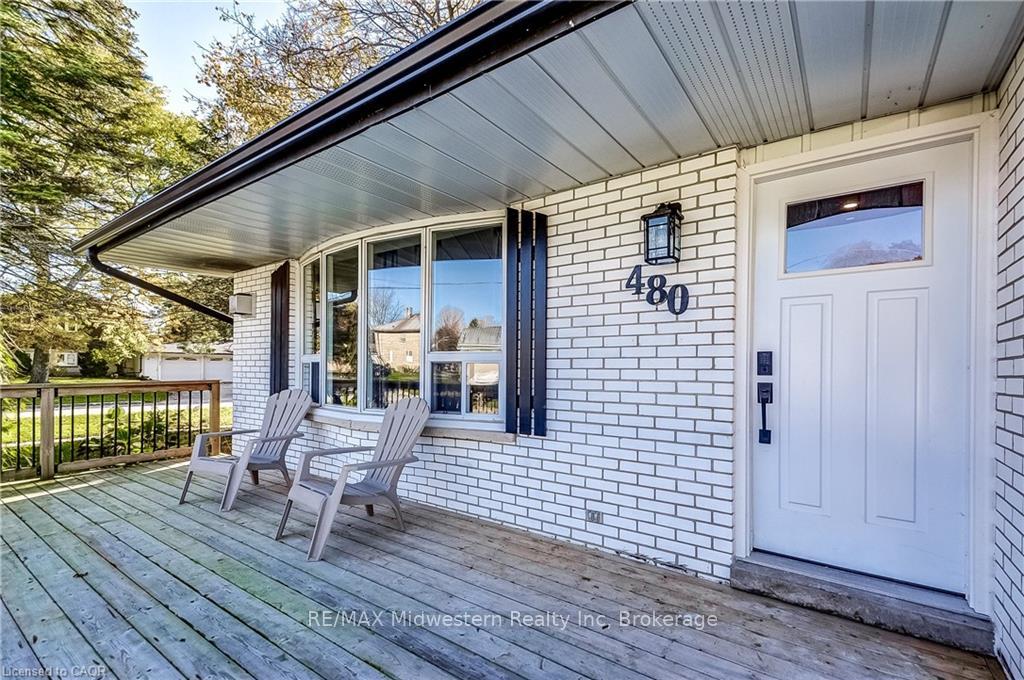 Photo 3 of 480 Cavan Street, Minto — HOMEH