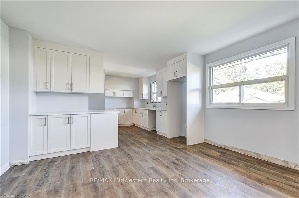 Photo 12 of 480 Cavan Street, Minto — HOMEH