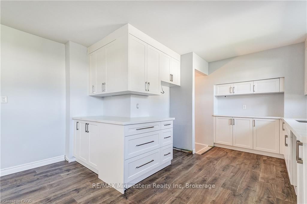 Photo 13 of 480 Cavan Street, Minto — HOMEH