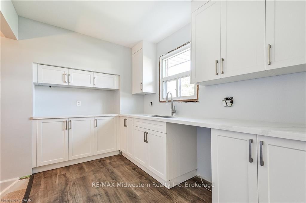 Photo 15 of 480 Cavan Street, Minto — HOMEH