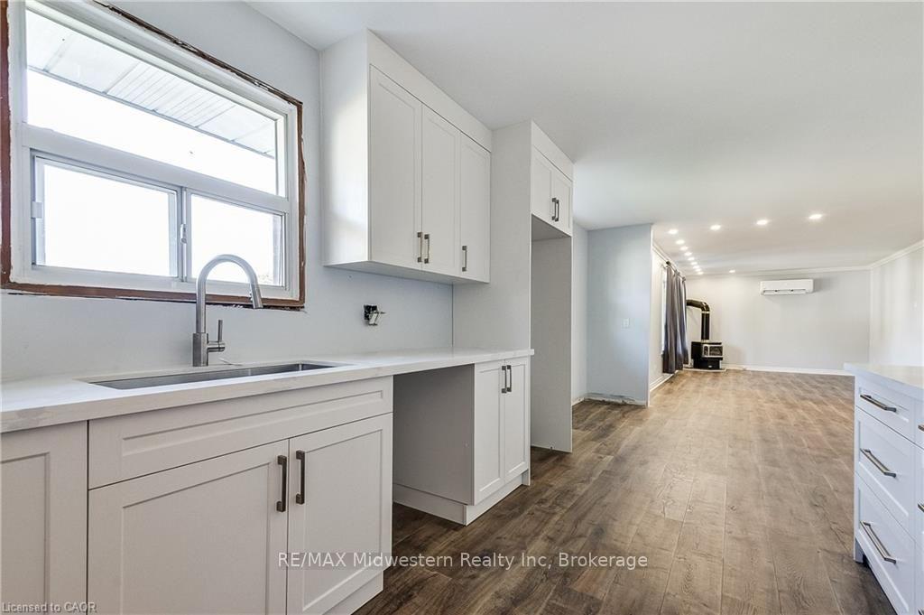 Photo 16 of 480 Cavan Street, Minto — HOMEH