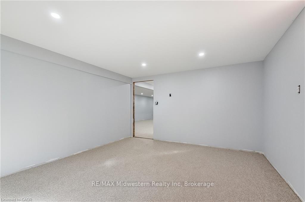 Photo 27 of 480 Cavan Street, Minto — HOMEH