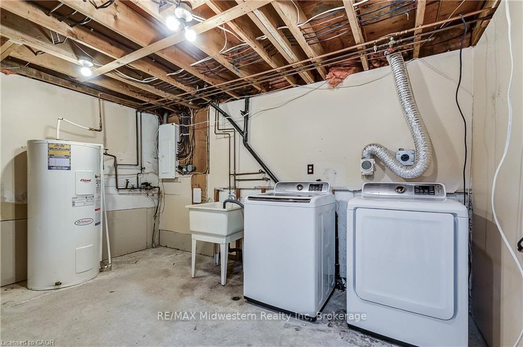 Photo 35 of 480 Cavan Street, Minto — HOMEH