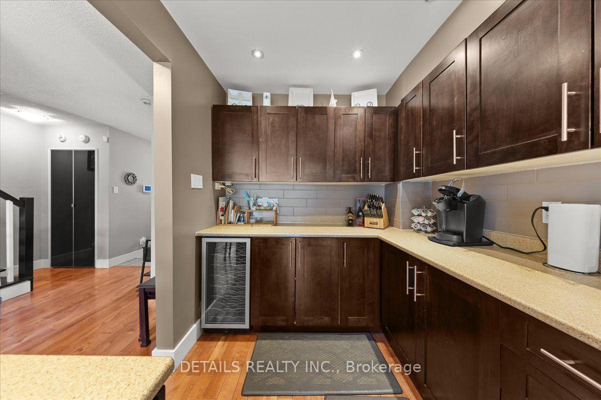 Photo 8 of 156 Birch hill Private, Ottawa, Beacon Hill South — HOMEH