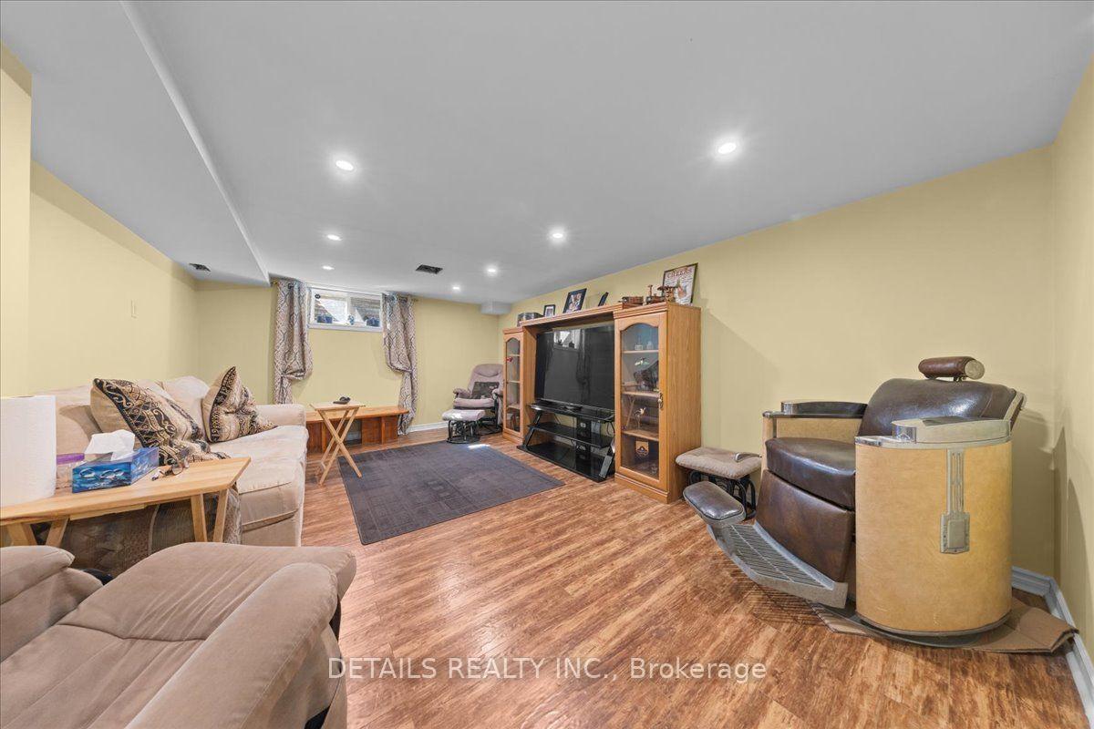 Photo 23 of 156 Birch hill Private, Ottawa, Beacon Hill South — HOMEH