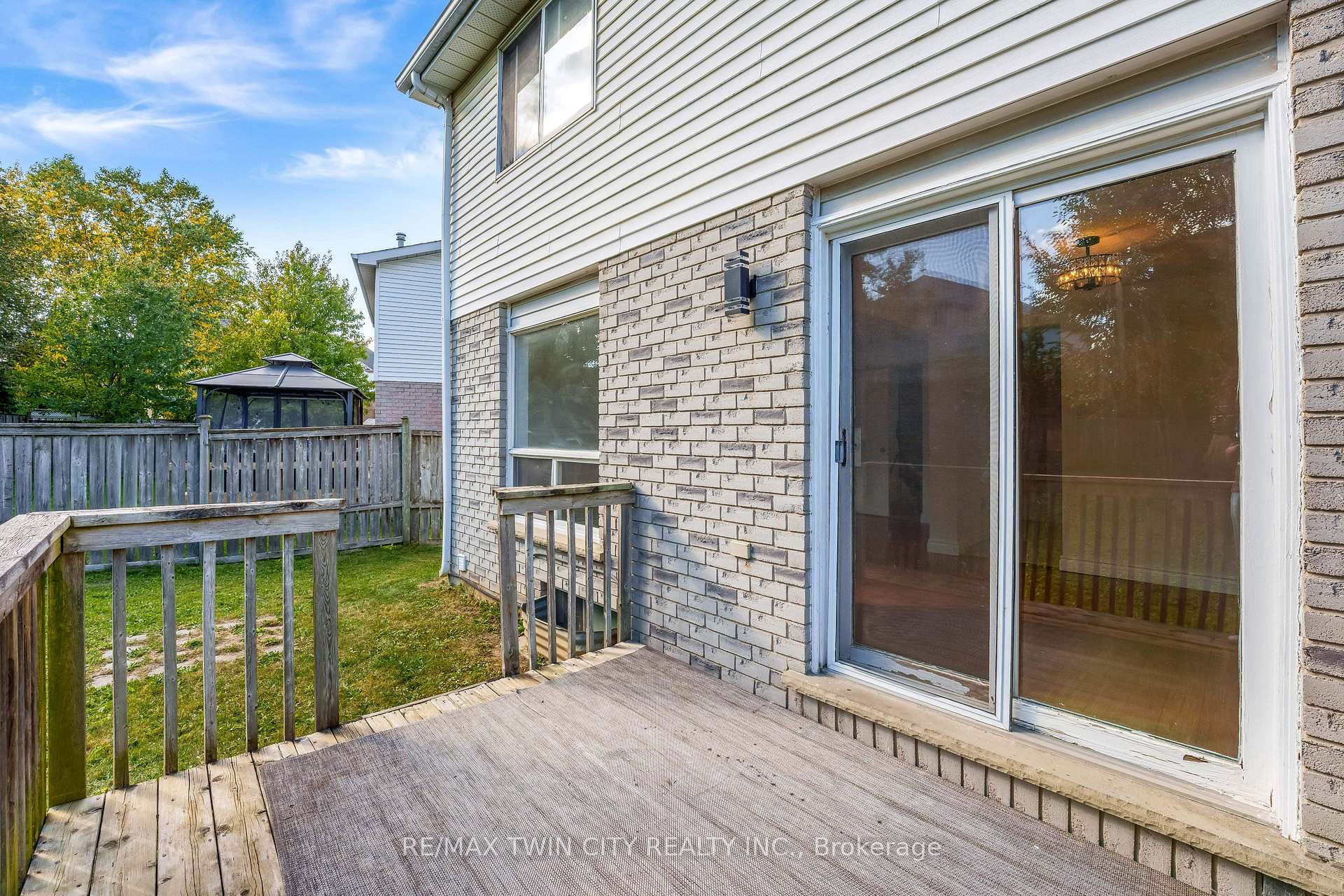Photo 36 of 47 Bushnell Drive, Cambridge, Greenway-Chaplin — HOMEH