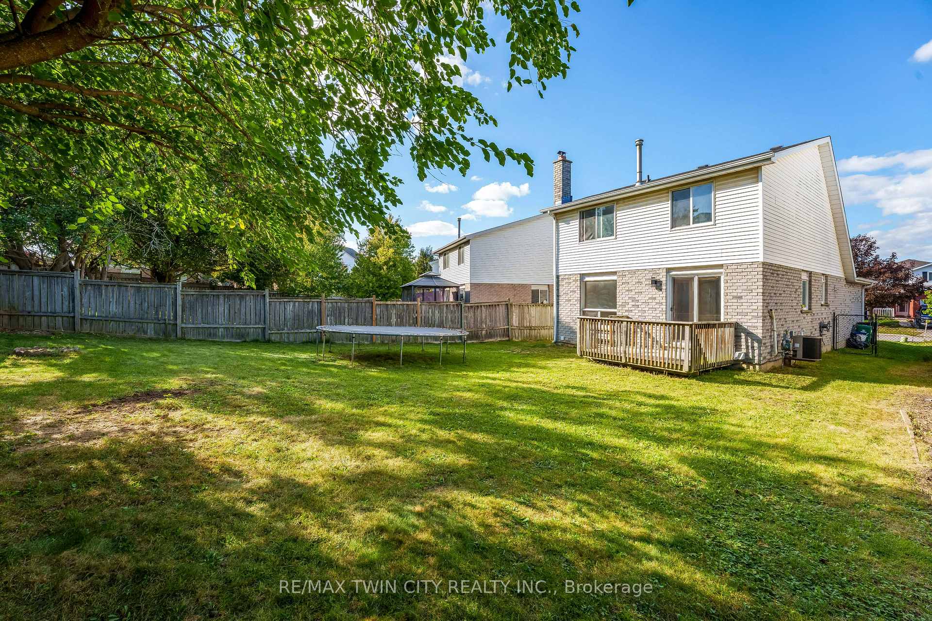 Photo 41 of 47 Bushnell Drive, Cambridge, Greenway-Chaplin — HOMEH