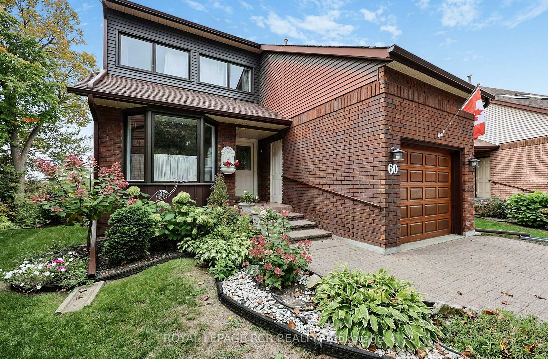Photo 5 of 60 Riverview Road, New Tecumseth, Alliston — HOMEH