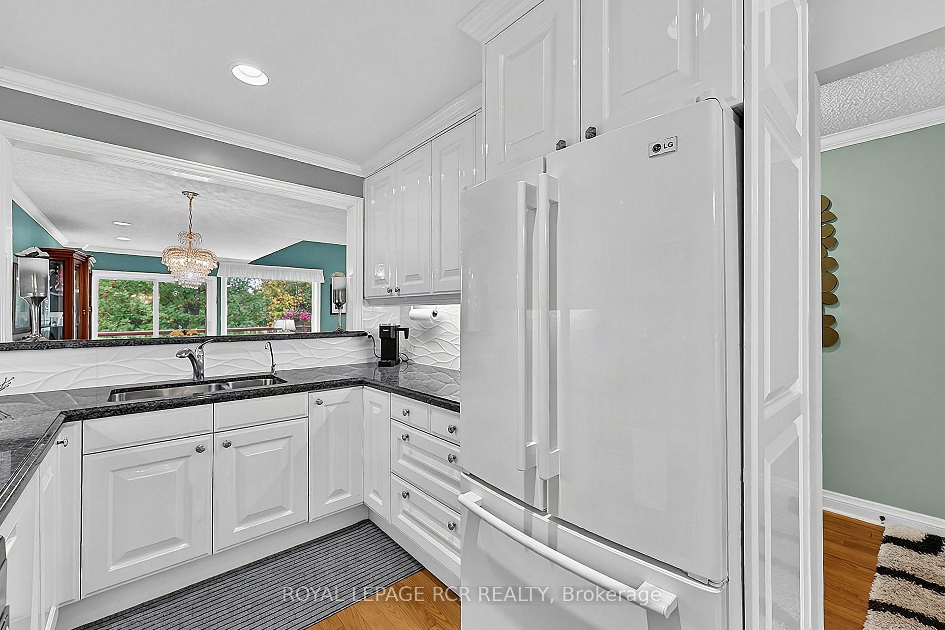 Photo 6 of 60 Riverview Road, New Tecumseth, Alliston — HOMEH
