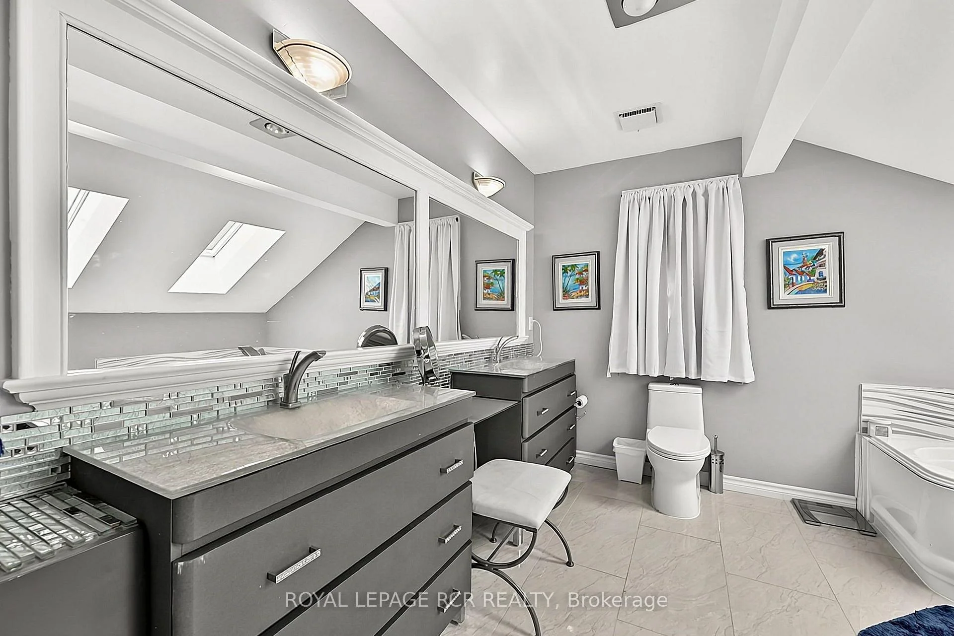 Photo 35 of 60 Riverview Road, New Tecumseth, Alliston — HOMEH