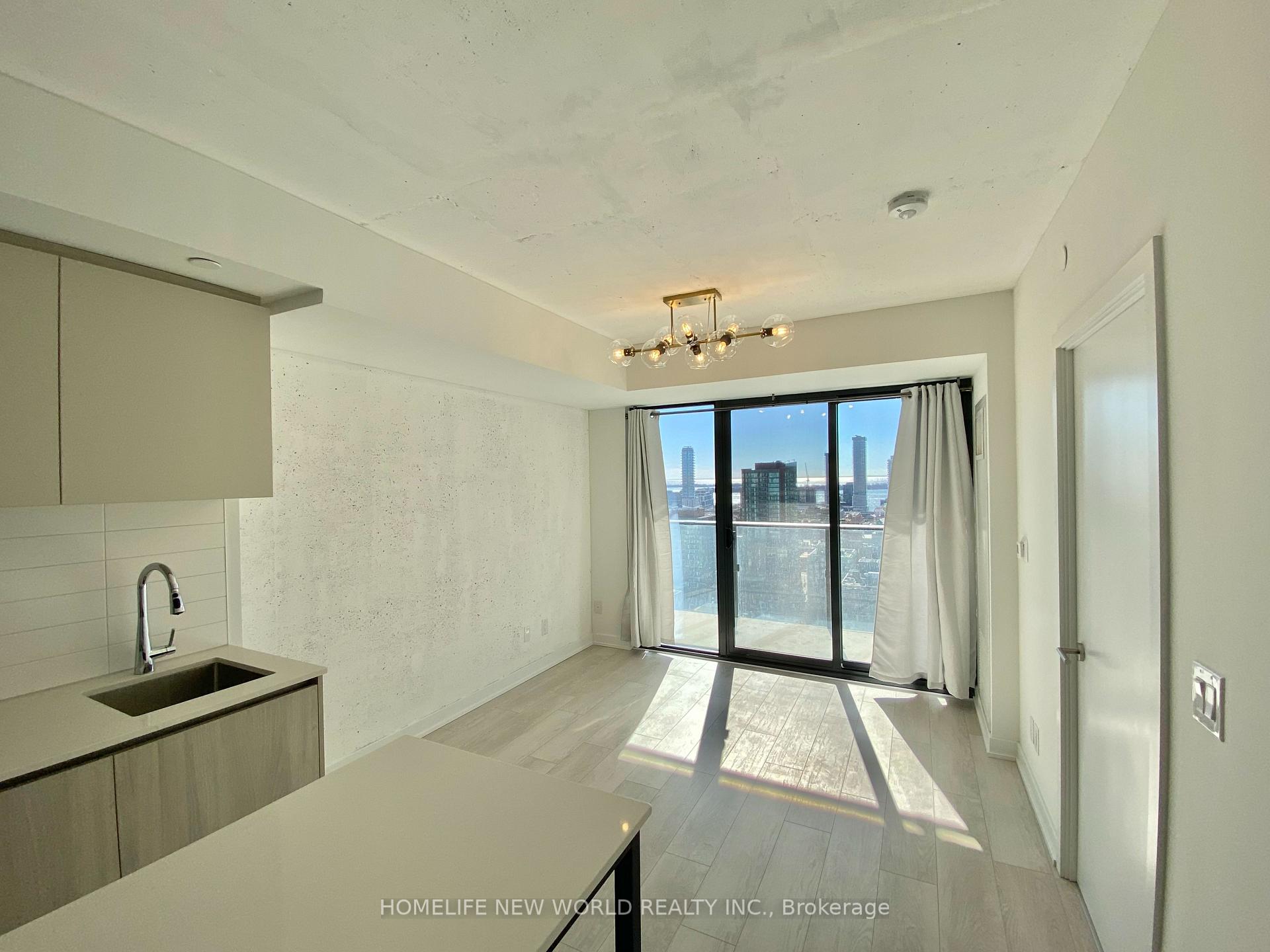 Photo 7 of Unit 2408, 47 Mutual Street, Toronto, Church-Yonge Corridor — HOMEH