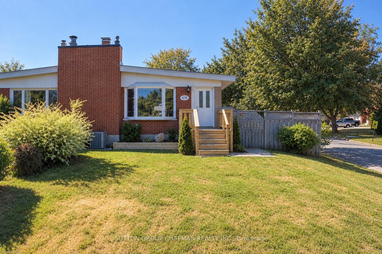 Photo of Unit B, 43 Frontenac Road