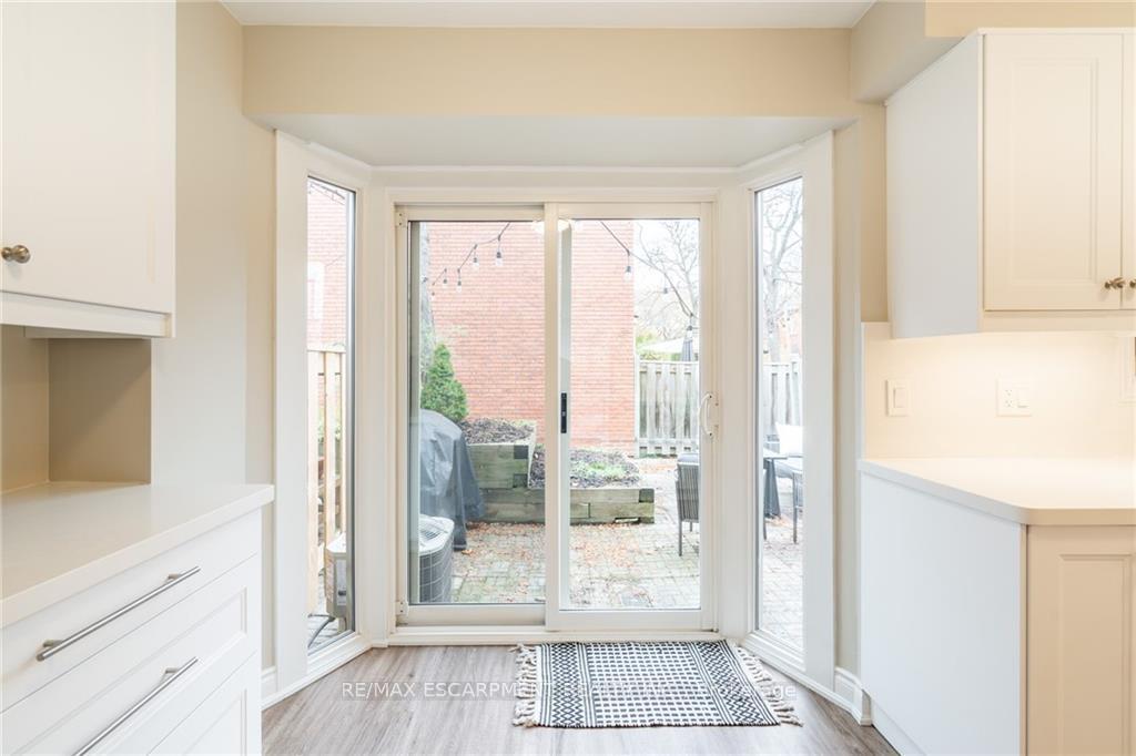 Photo 10 of Unit 118, 895 Maple Avenue, Burlington, Brant — HOMEH