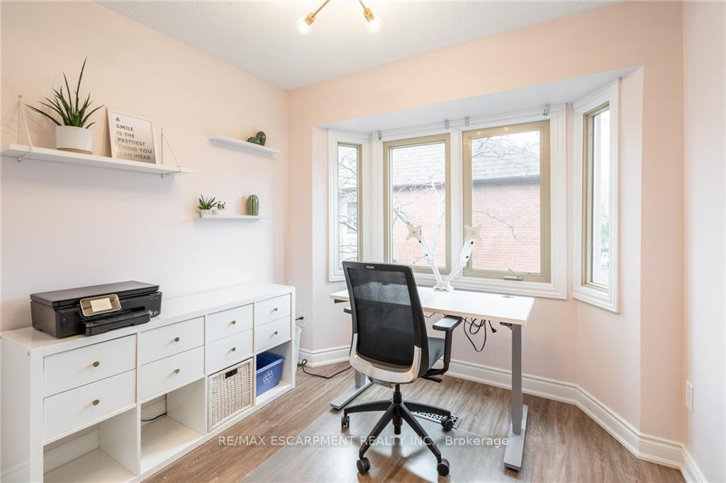 Photo 11 of Unit 118, 895 Maple Avenue, Burlington, Brant — HOMEH