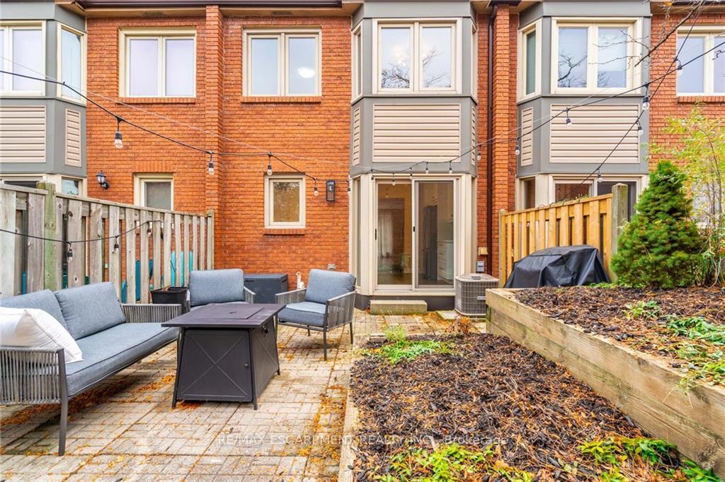 Photo 14 of Unit 118, 895 Maple Avenue, Burlington, Brant — HOMEH