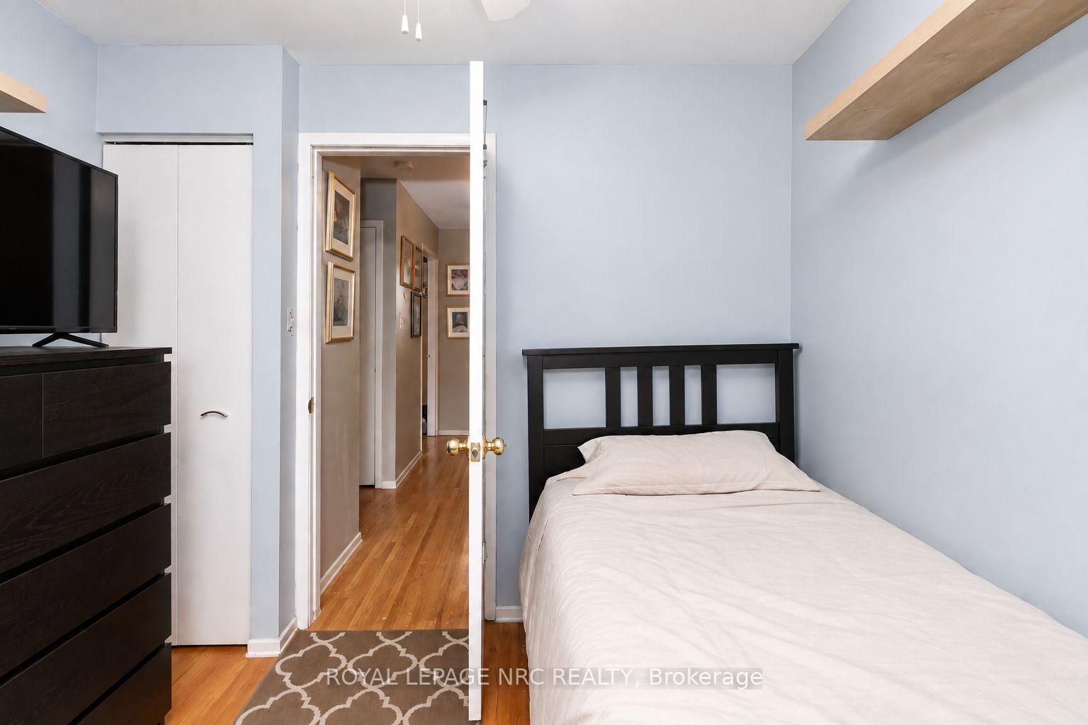 Photo 8 of Unit 8, 161 Berkindale Drive, Hamilton, Riverdale — HOMEH