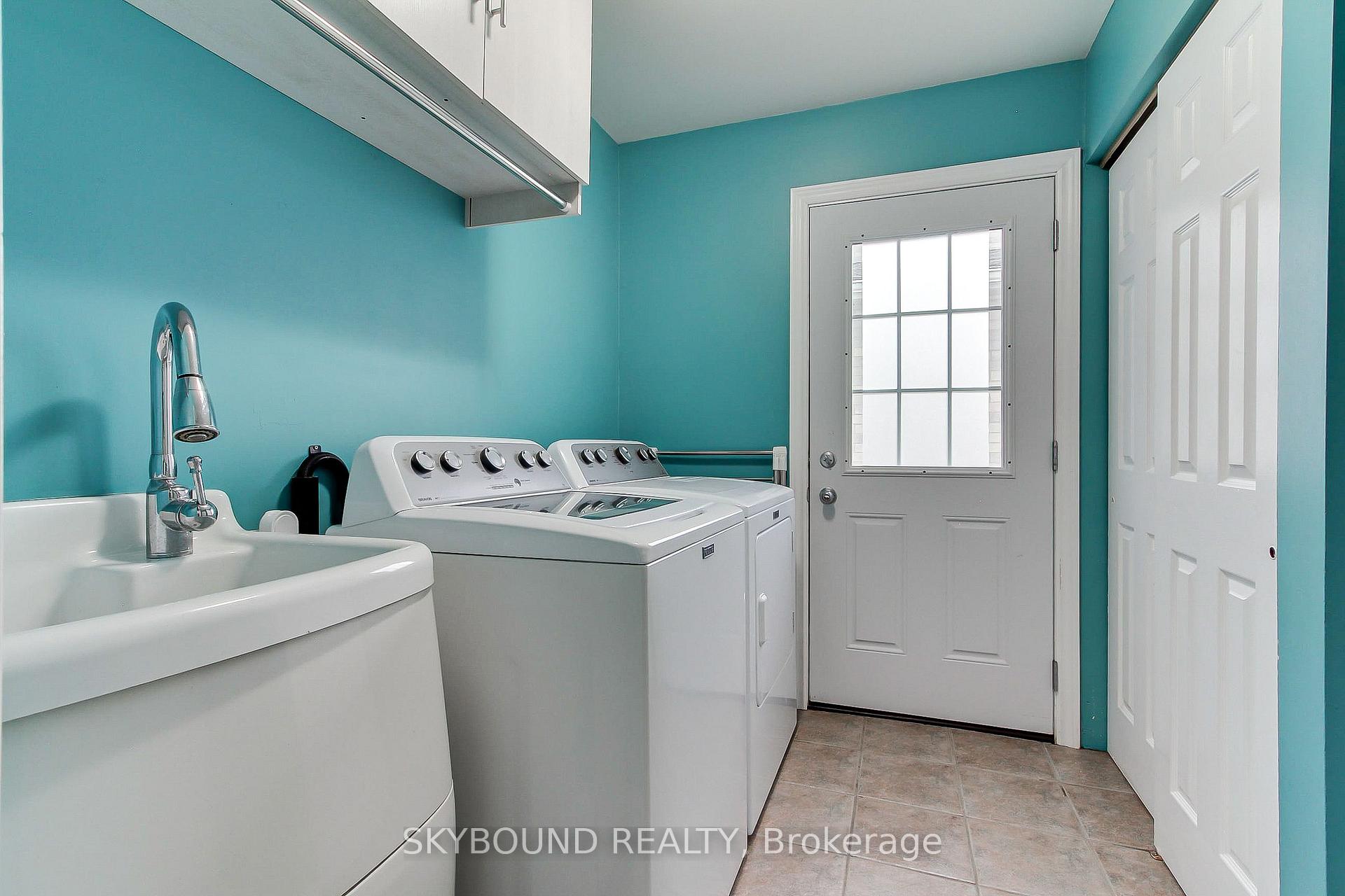Photo 19 of 313 Hickling Trail, Barrie, Grove East — HOMEH