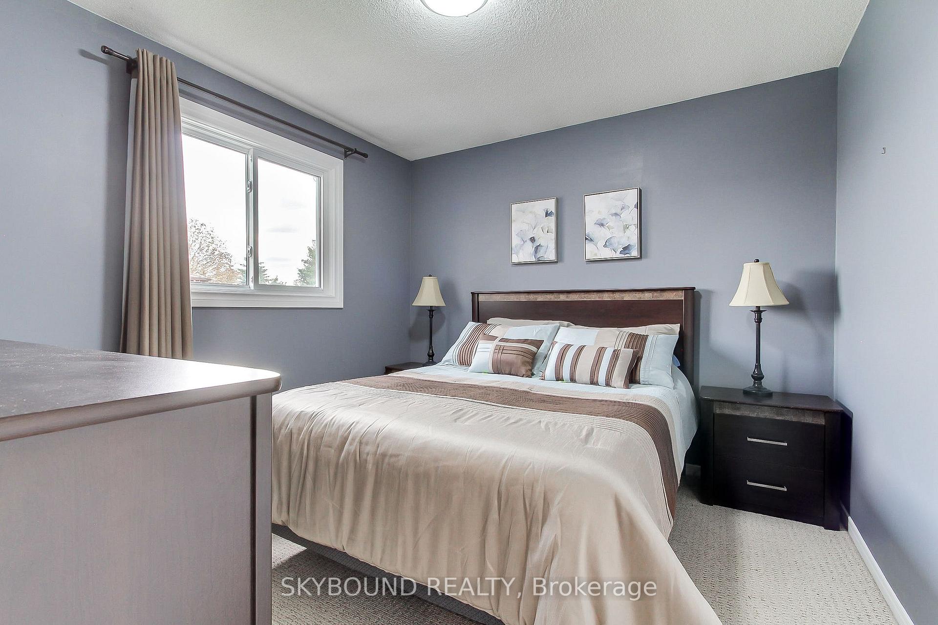 Photo 26 of 313 Hickling Trail, Barrie, Grove East — HOMEH