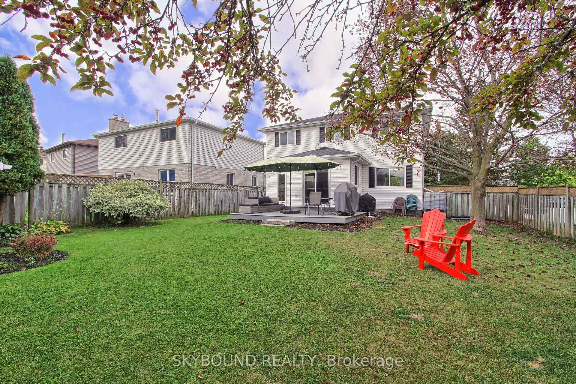 Photo 40 of 313 Hickling Trail, Barrie, Grove East — HOMEH