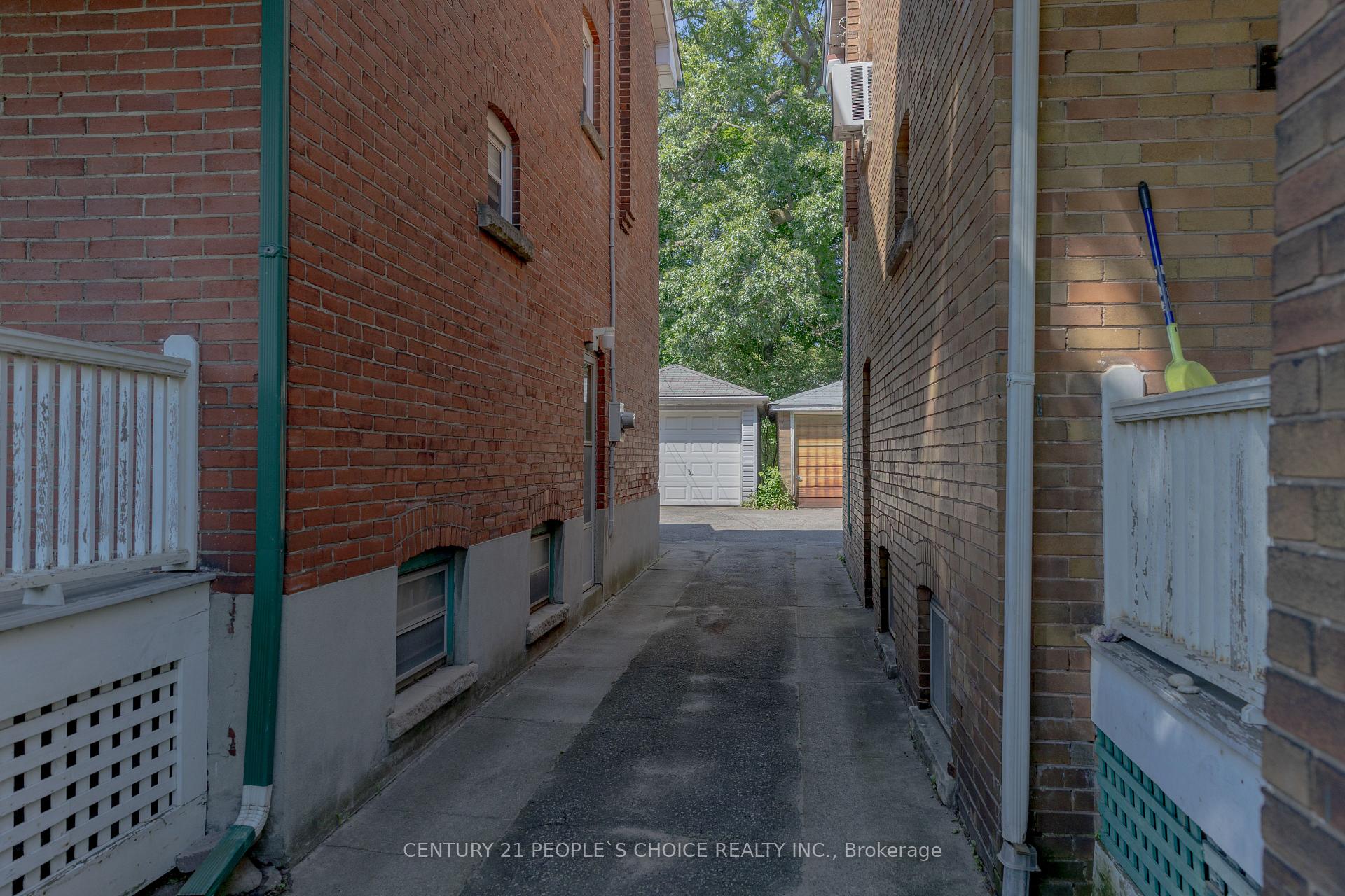 Photo 5 of 312 Runnymede Road, Toronto, Runnymede-Bloor West Village — HOMEH