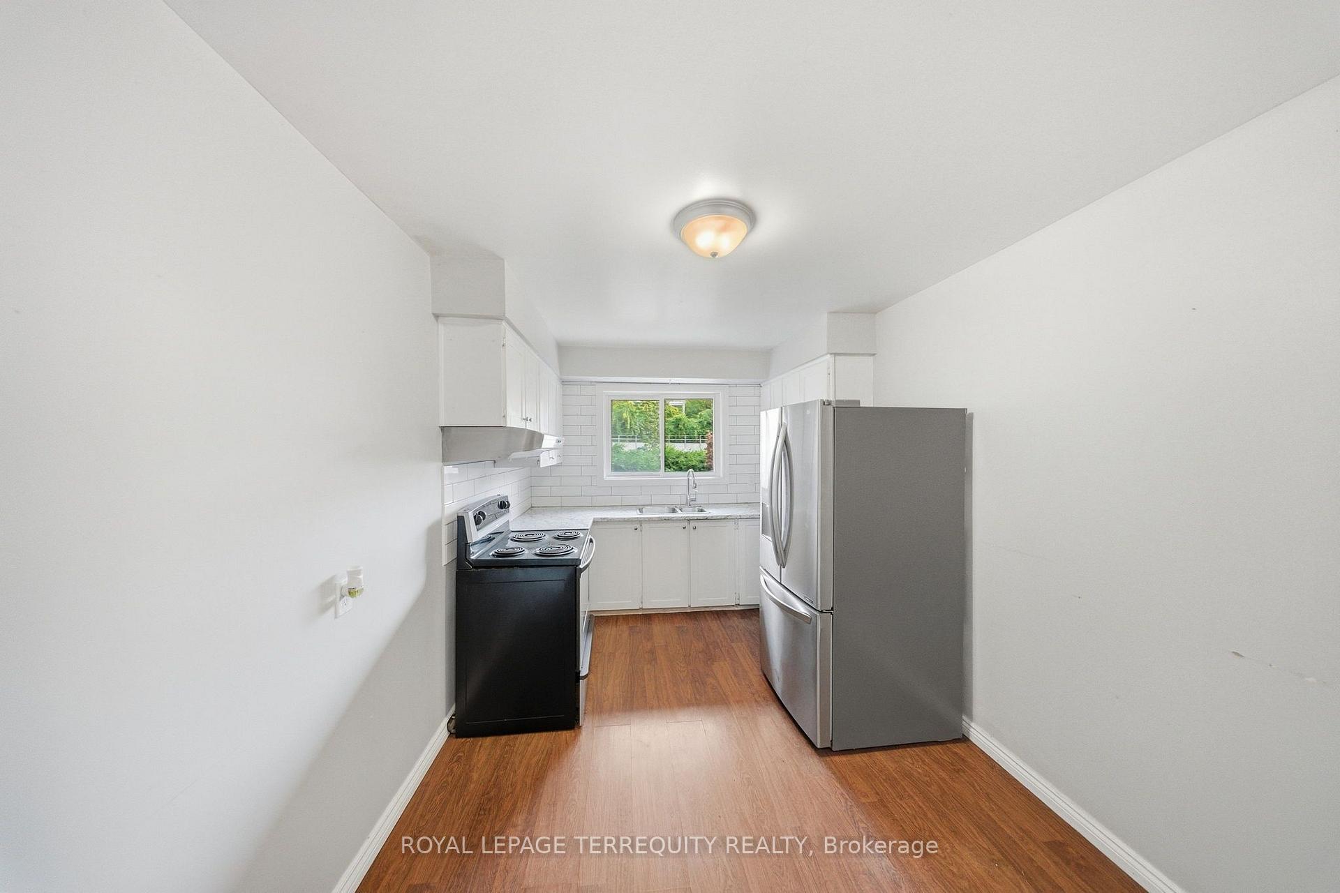 Photo 4 of Unit 21, 506 Normandy Street, Oshawa, Central — HOMEH