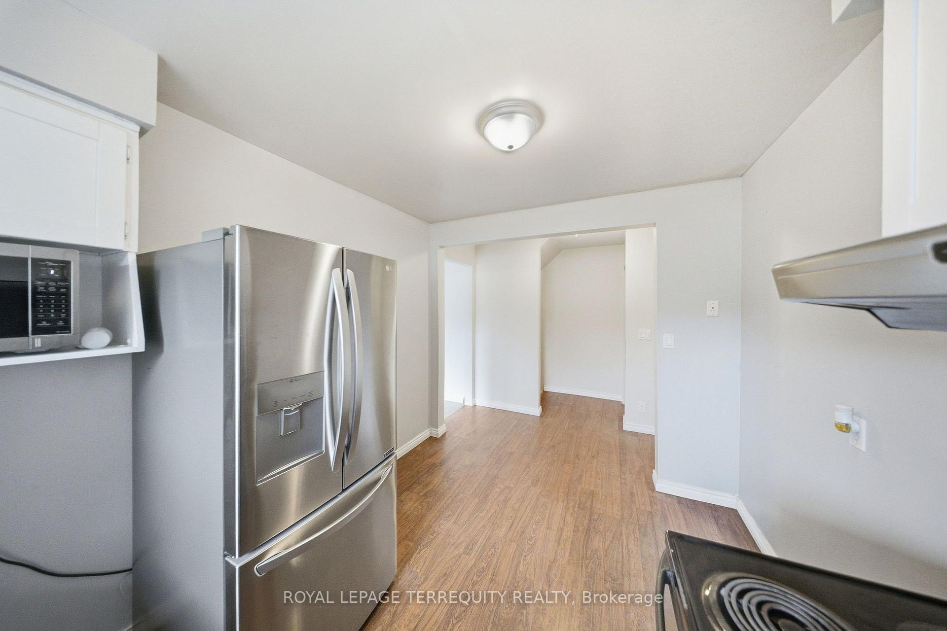 Photo 8 of Unit 21, 506 Normandy Street, Oshawa, Central — HOMEH