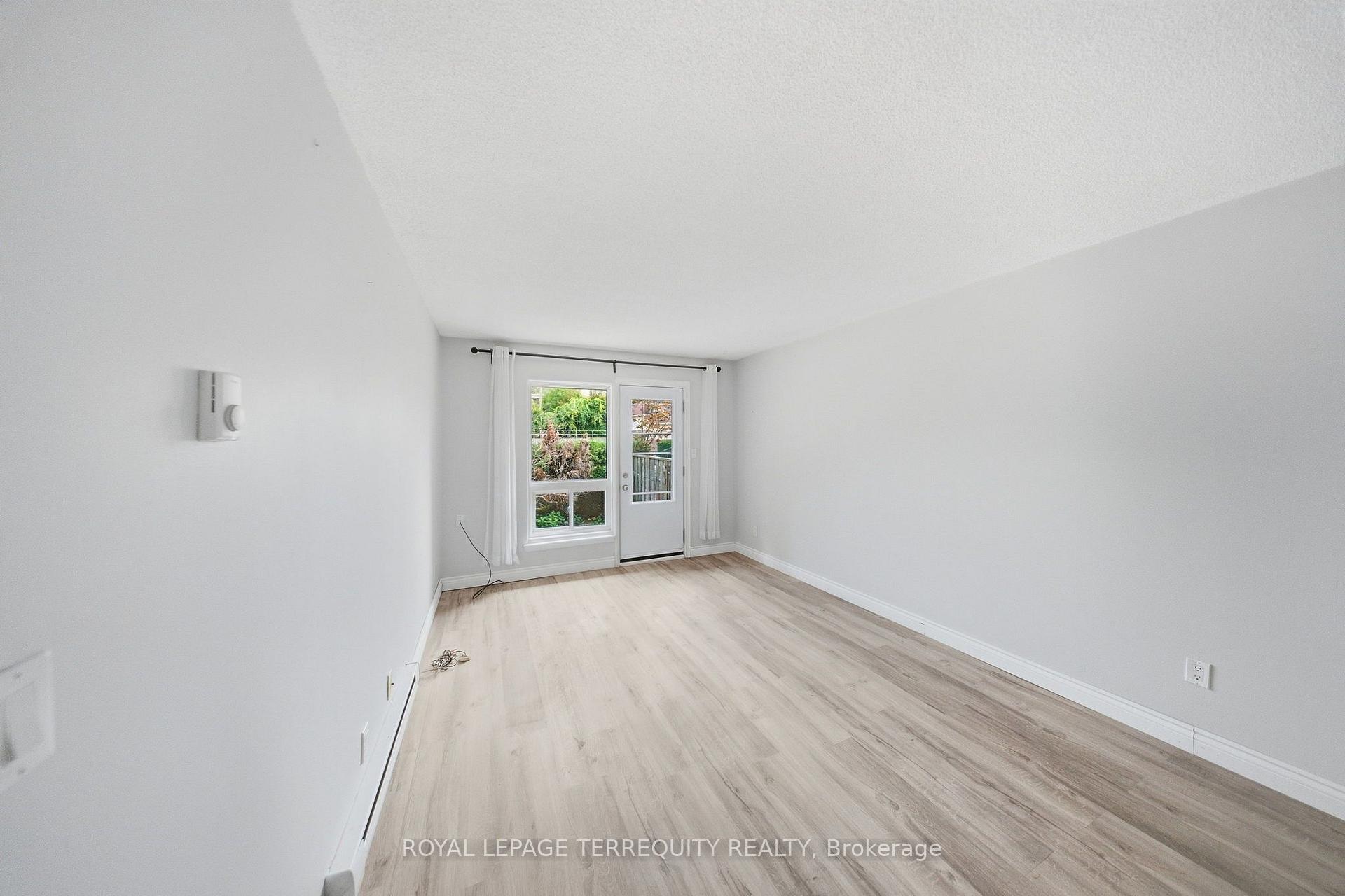 Photo 10 of Unit 21, 506 Normandy Street, Oshawa, Central — HOMEH