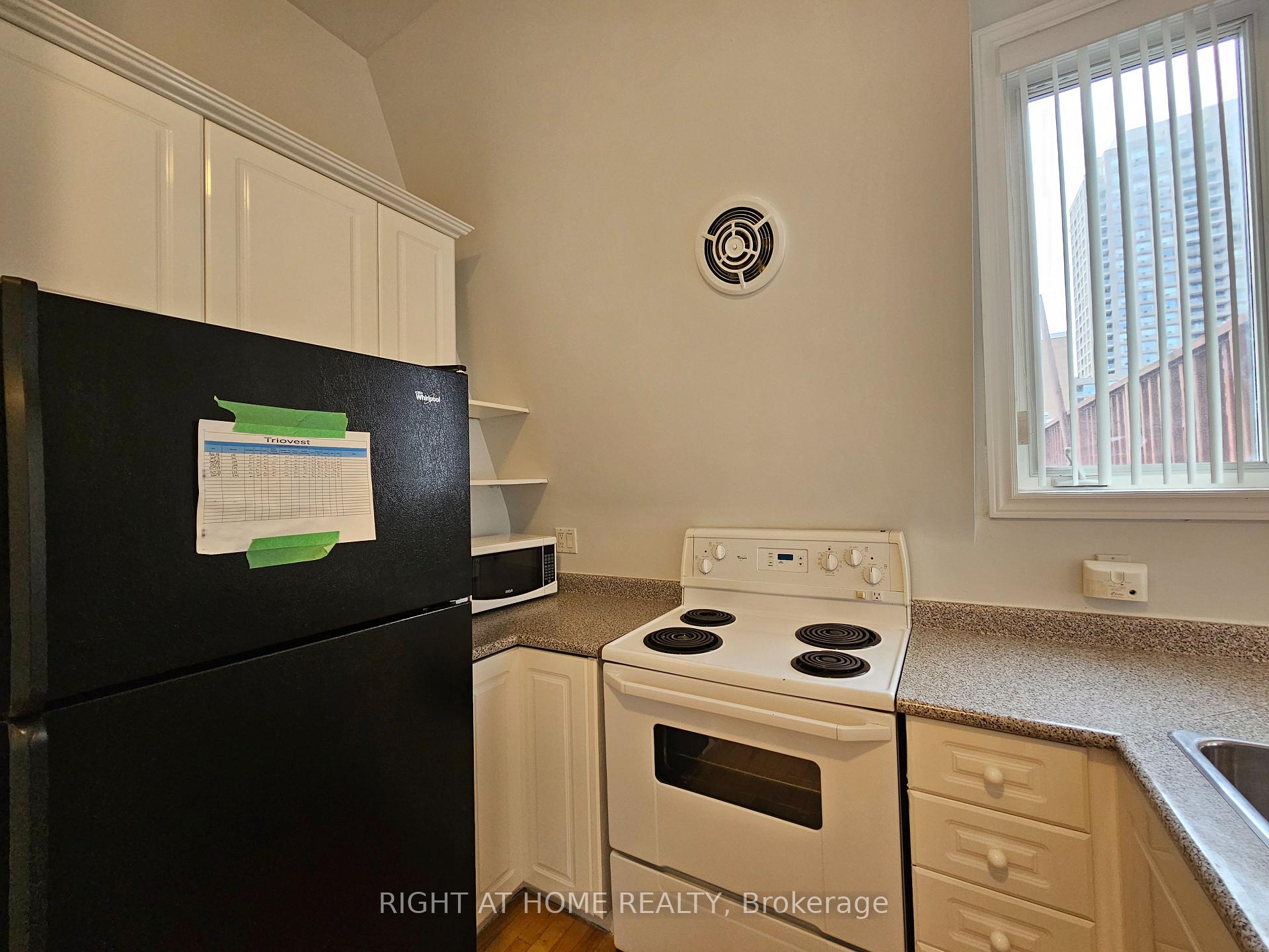 Photo 5 of Unit 300, 524 Yonge Street, Toronto, Church-Yonge Corridor — HOMEH