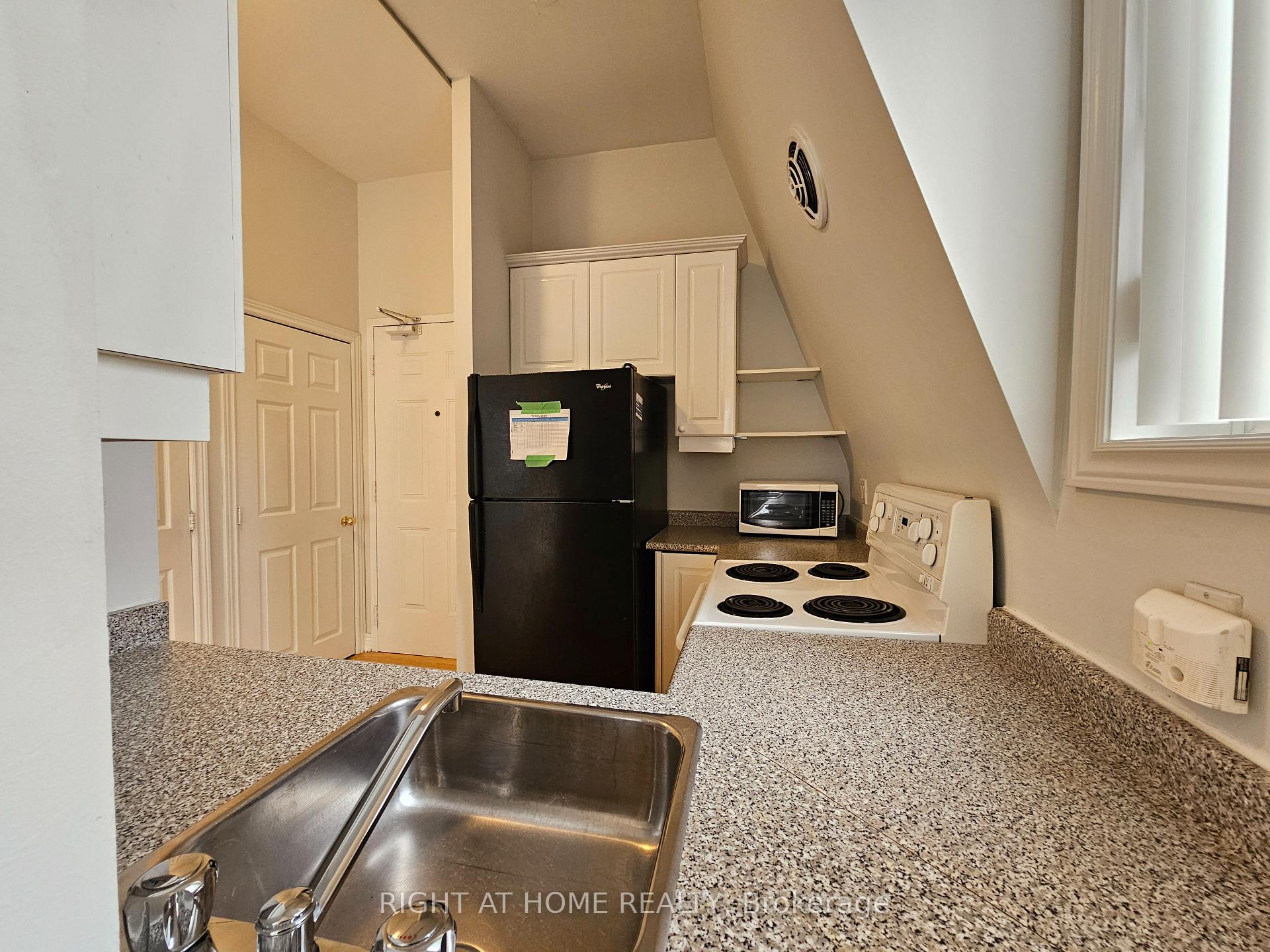 Photo 10 of Unit 300, 524 Yonge Street, Toronto, Church-Yonge Corridor — HOMEH