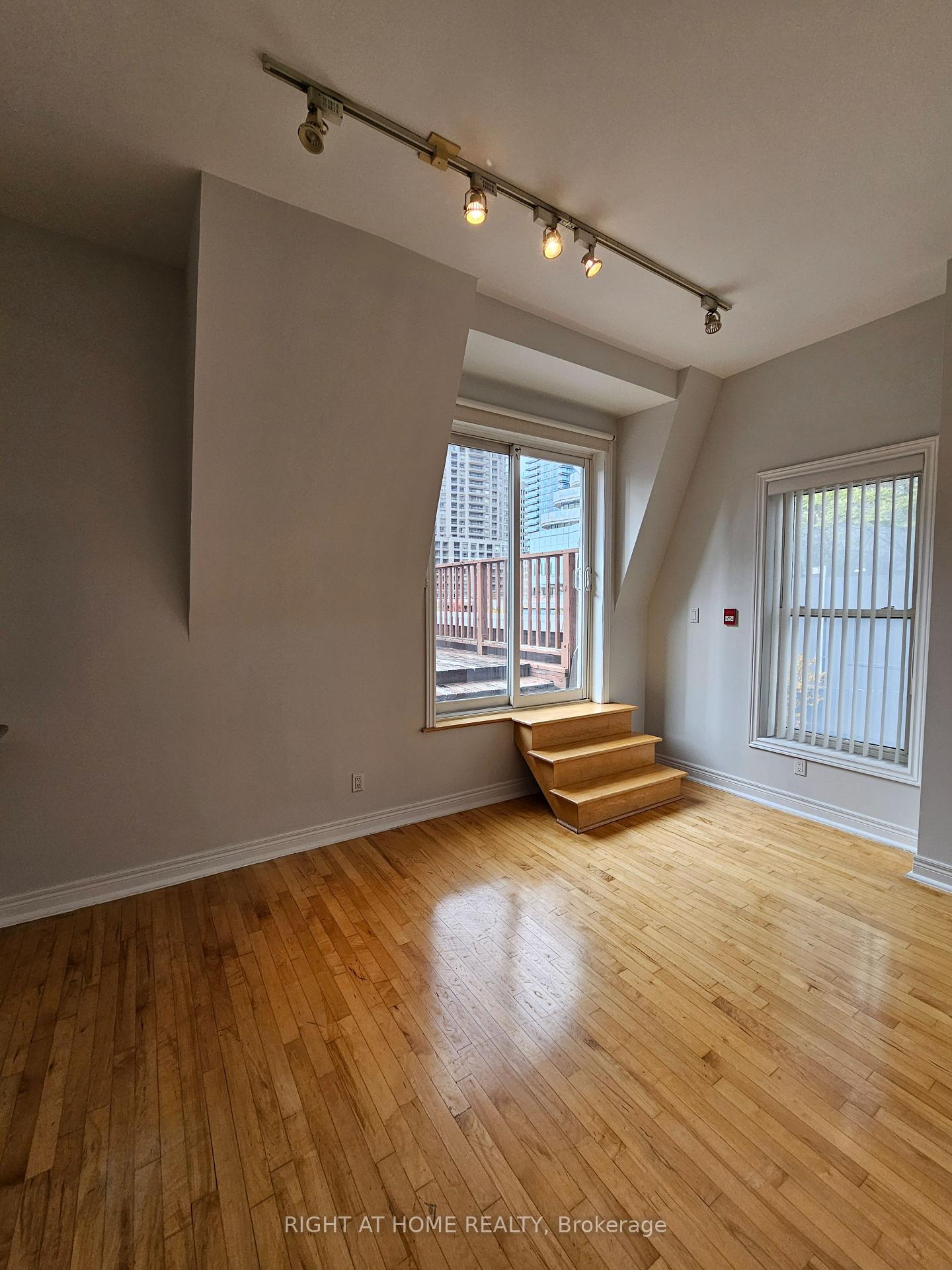 Photo 16 of Unit 300, 524 Yonge Street, Toronto, Church-Yonge Corridor — HOMEH