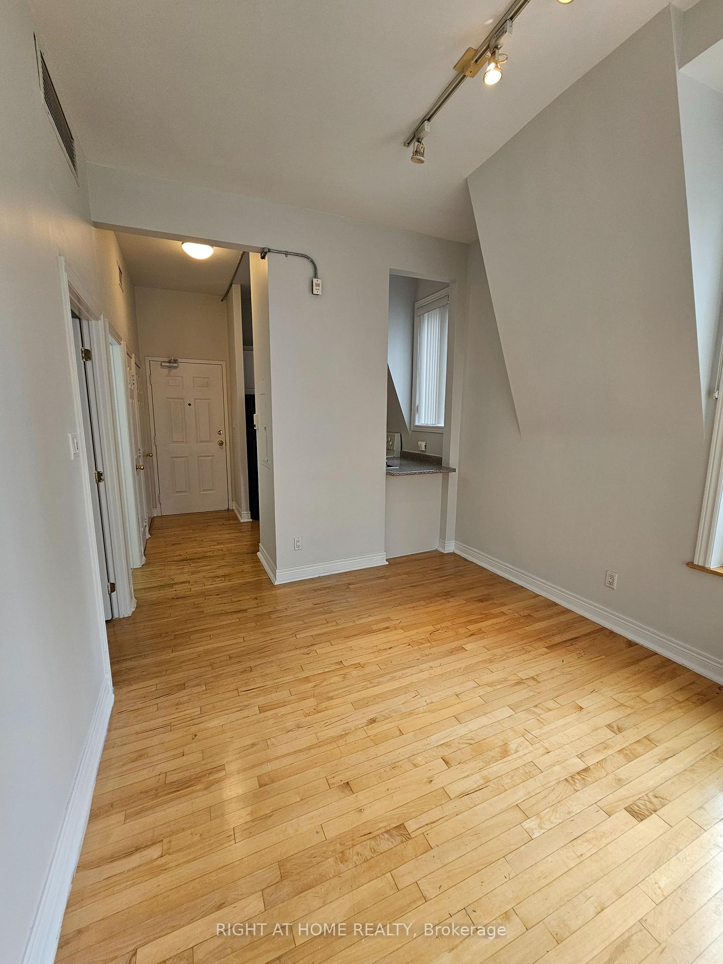 Photo 17 of Unit 300, 524 Yonge Street, Toronto, Church-Yonge Corridor — HOMEH