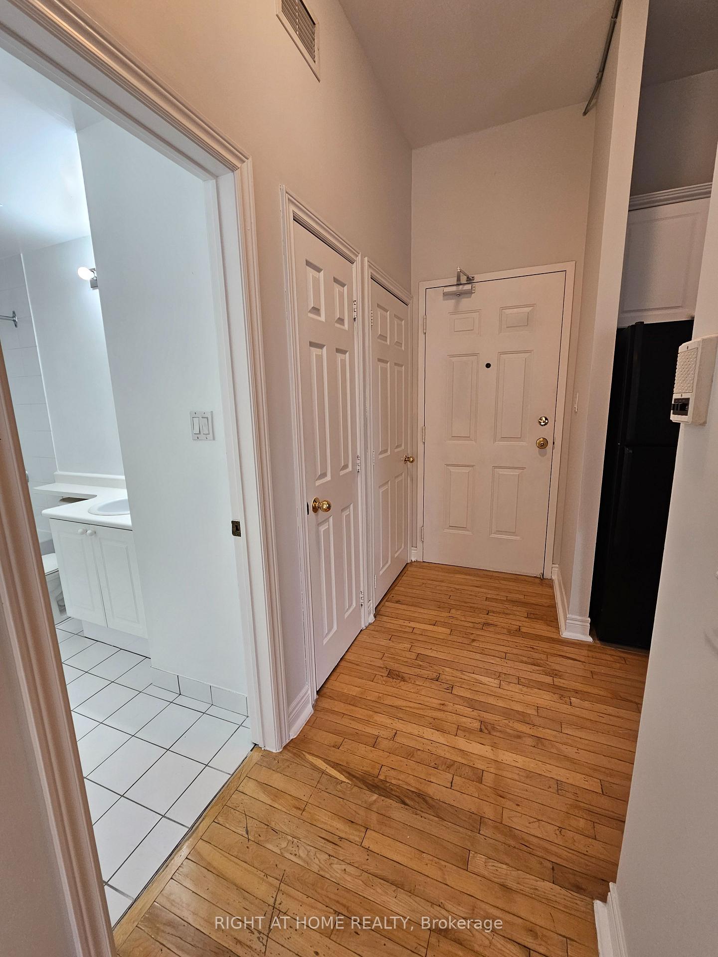 Photo 29 of Unit 300, 524 Yonge Street, Toronto, Church-Yonge Corridor — HOMEH