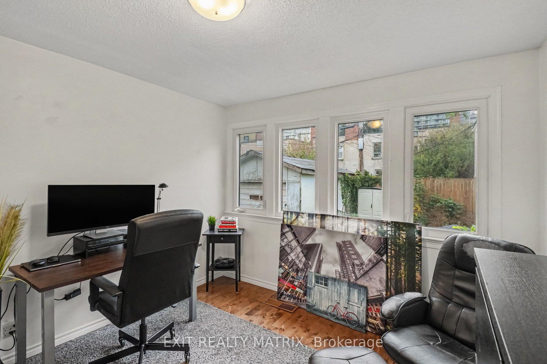 Photo 12 of Unit 1, 511 Cooper Street, Ottawa, Ottawa Centre — HOMEH