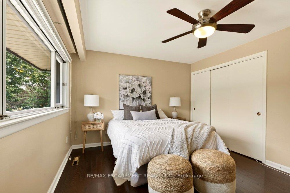 Photo 14 of 970 Danforth Avenue, Burlington, Bayview — HOMEH
