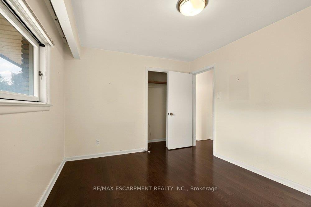 Photo 17 of 970 Danforth Avenue, Burlington, Bayview — HOMEH