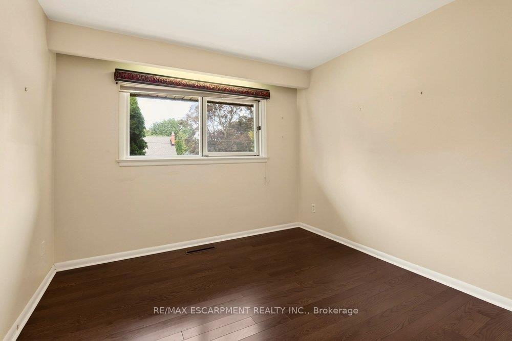 Photo 22 of 970 Danforth Avenue, Burlington, Bayview — HOMEH