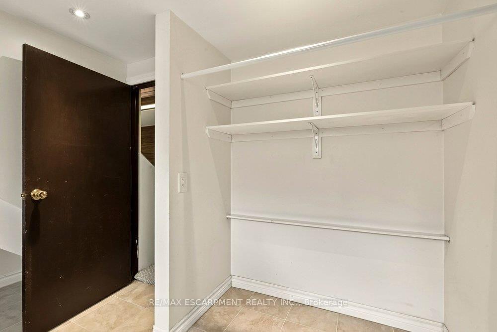 Photo 30 of 970 Danforth Avenue, Burlington, Bayview — HOMEH