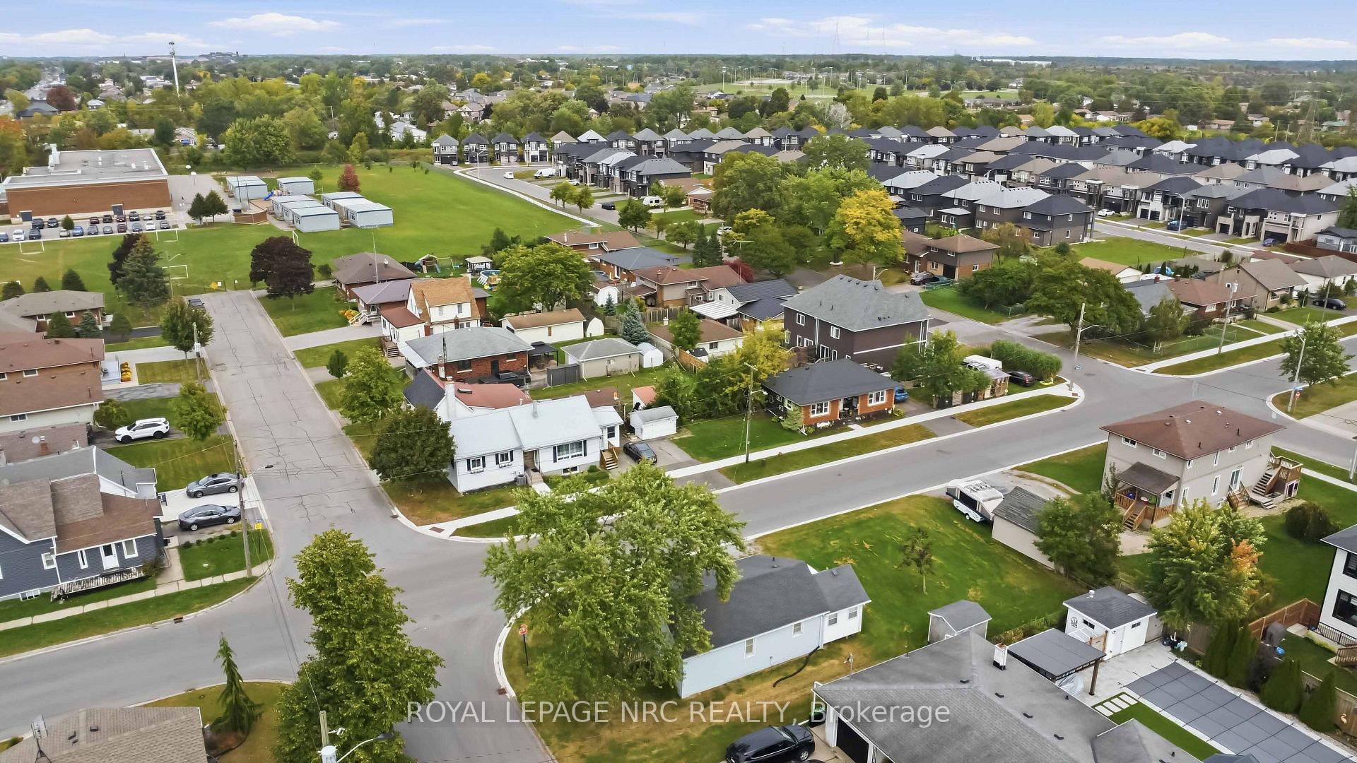 Photo 14 of 14 Sauer Avenue, Welland, Lincoln/Crowland — HOMEH