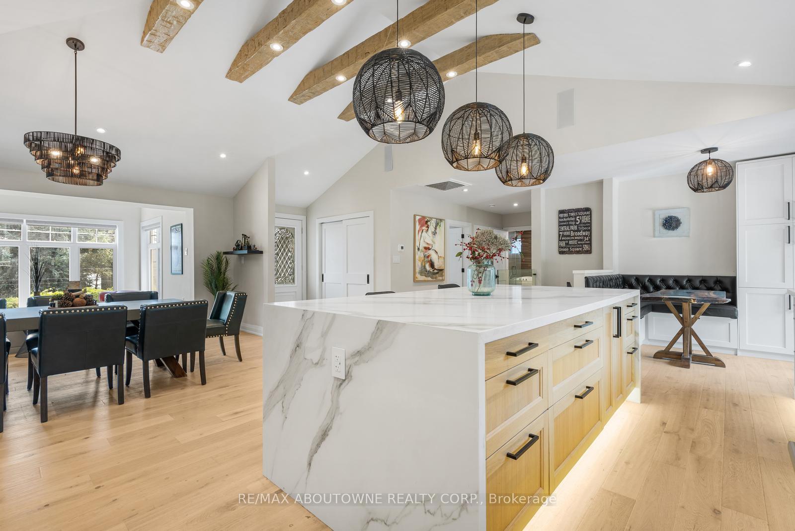Photo 7 of 293 North Shore Boulevard E, Burlington, LaSalle — HOMEH