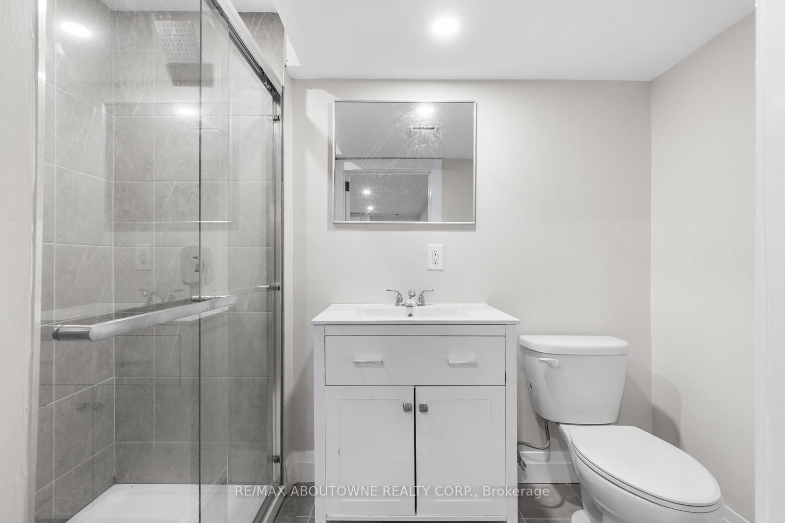 Photo 34 of 293 North Shore Boulevard E, Burlington, LaSalle — HOMEH