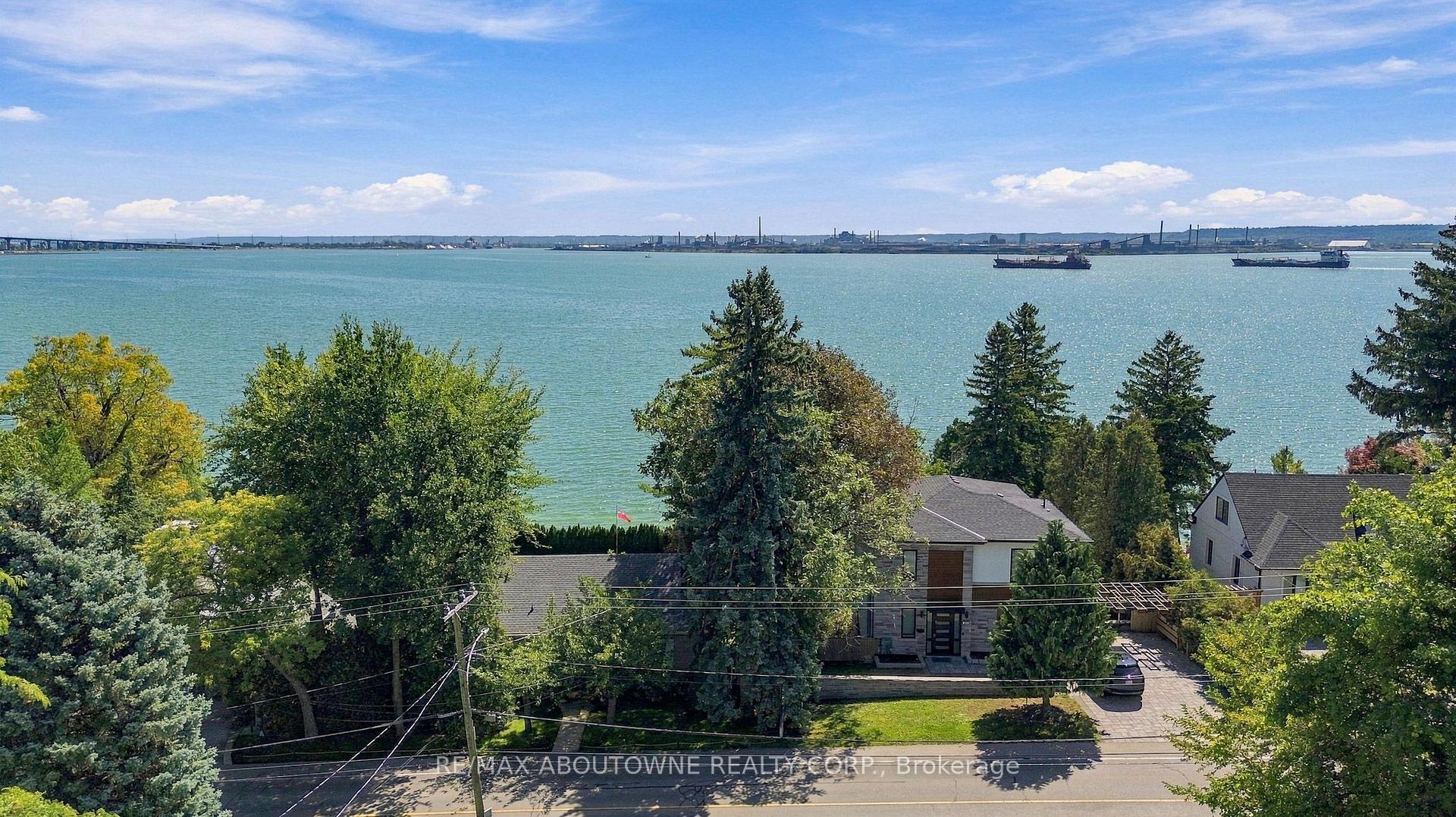 Photo 49 of 293 North Shore Boulevard E, Burlington, LaSalle — HOMEH