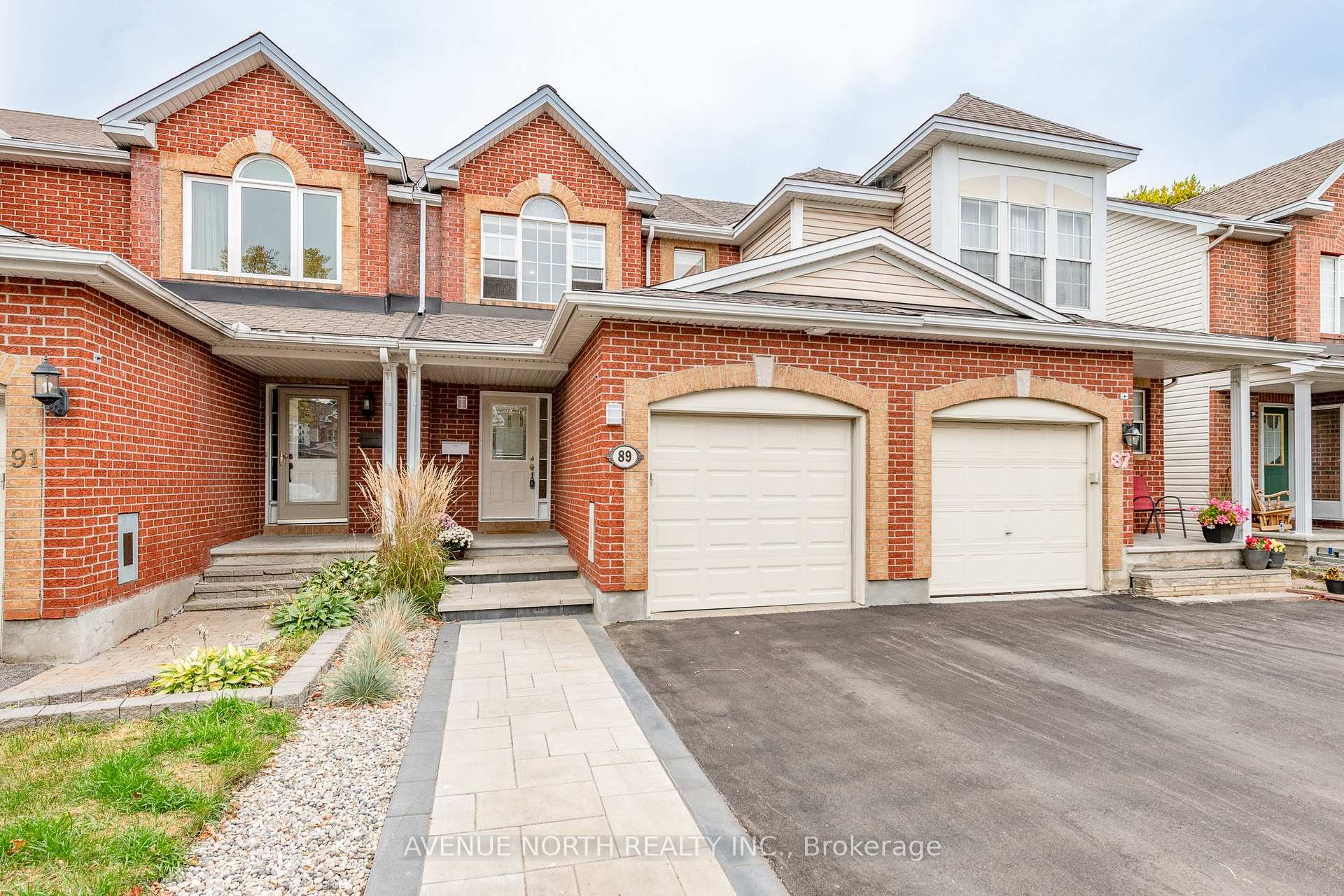 Photo 1 of 89 Silverlace Private, Ottawa, Hunt Club Park/Greenboro — HOMEH