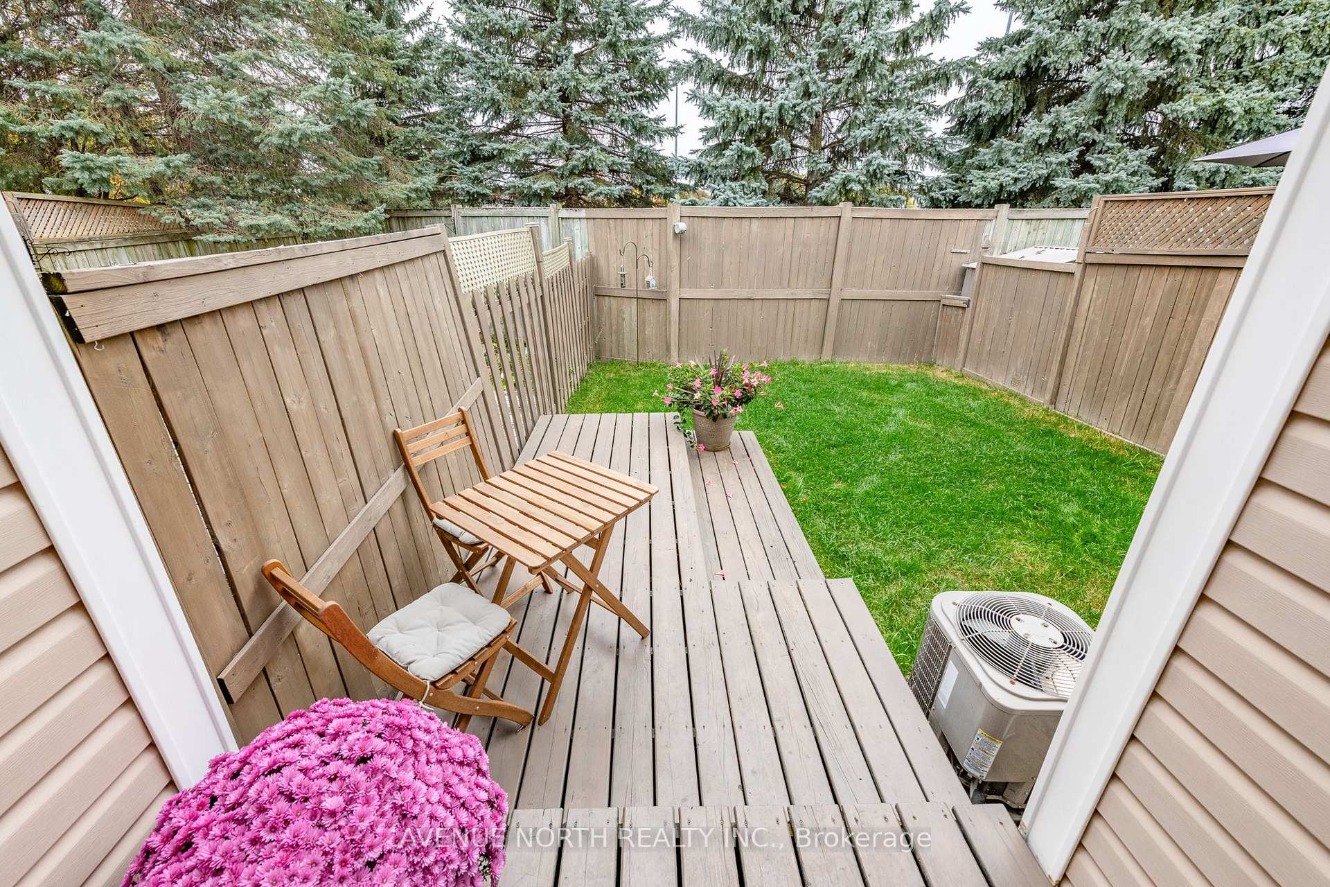 Photo 38 of 89 Silverlace Private, Ottawa, Hunt Club Park/Greenboro — HOMEH