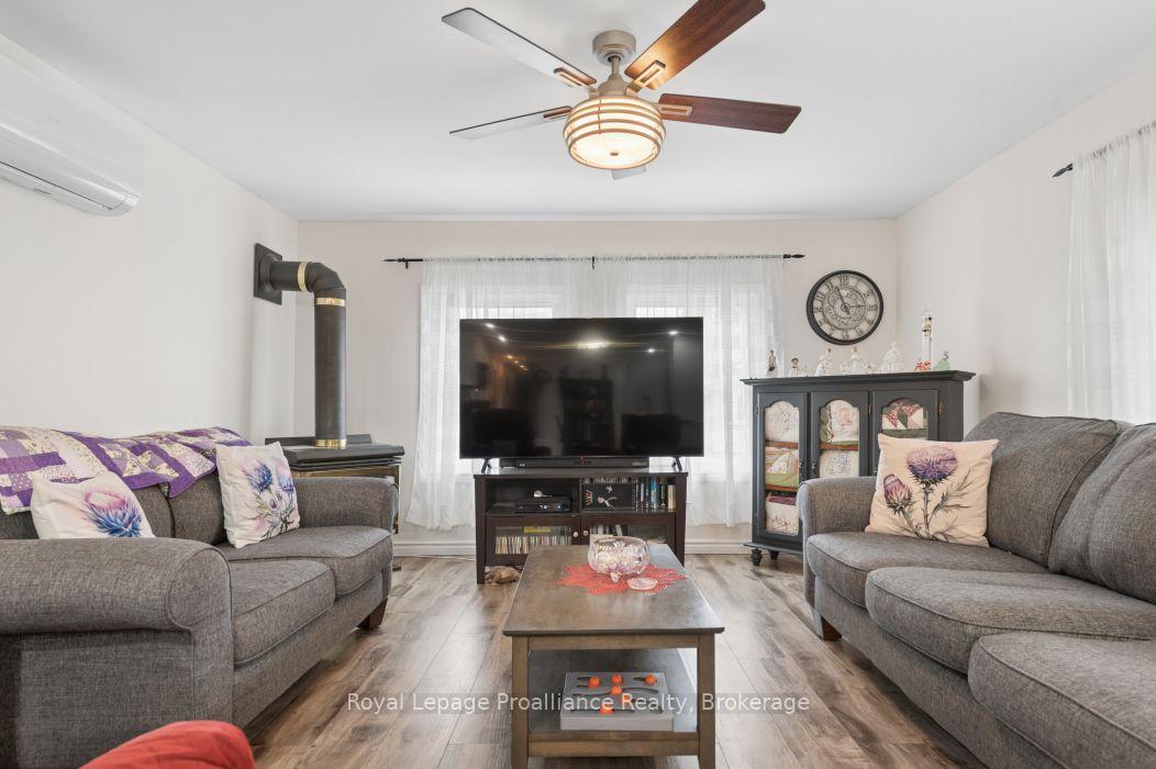 Photo 16 of Unit 125, 529 Old Highway 2, Quinte West, Sidney Ward — HOMEH